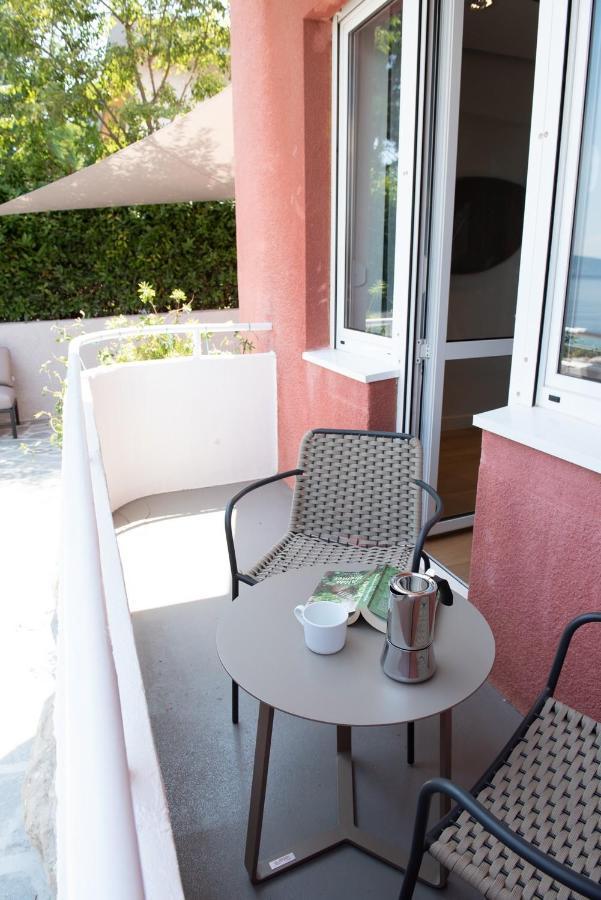 Beachfront Apartment Rosa del Mar Mošćenička Draga Esterno foto